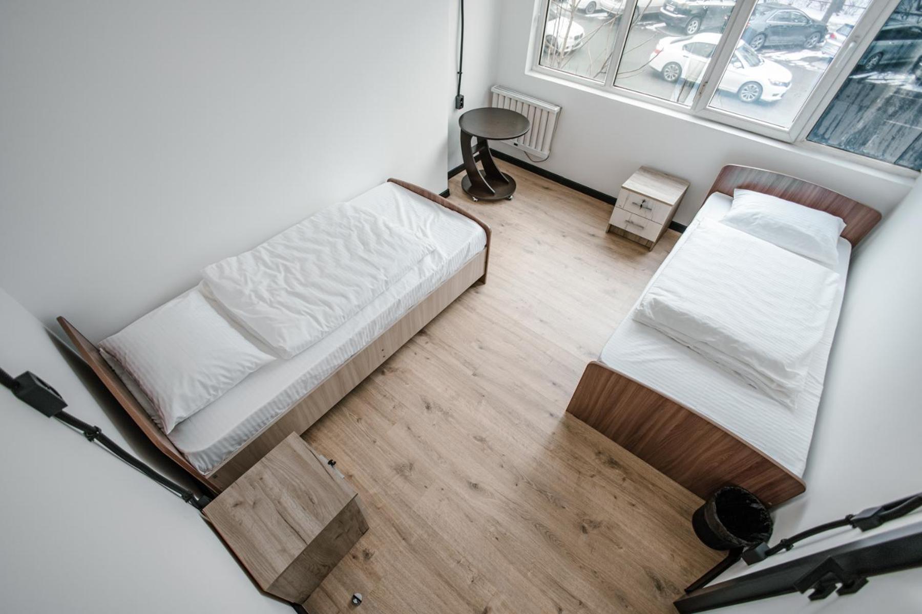 68 Hostel Bisjkek Buitenkant foto